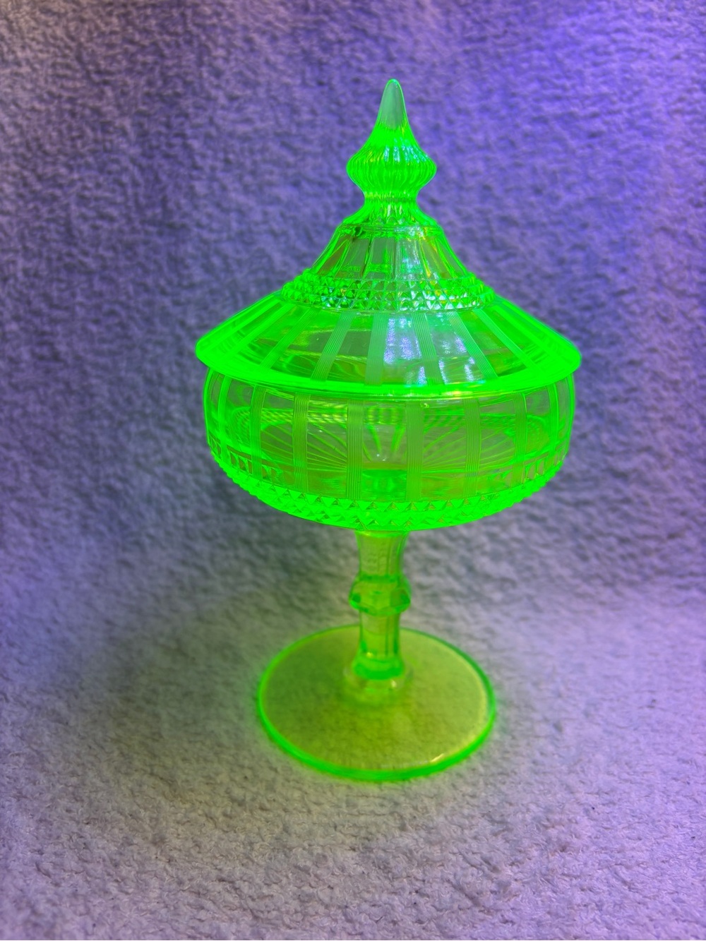 Vintage Uranium Glass Jeannette Glass Co. Doric Pattern Covered Candy Jar — 1935